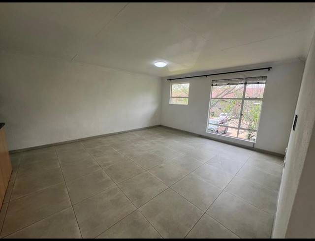 2 BEDROOM PROPERTY TO RENT IN VANDERBIJLPARK SE 3